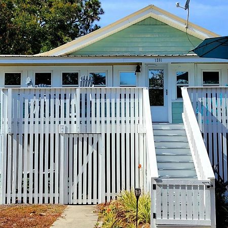 1201 Lovell Avenue By Tybee Beach Vacation Rentals تيبي أيلاند المظهر الخارجي الصورة